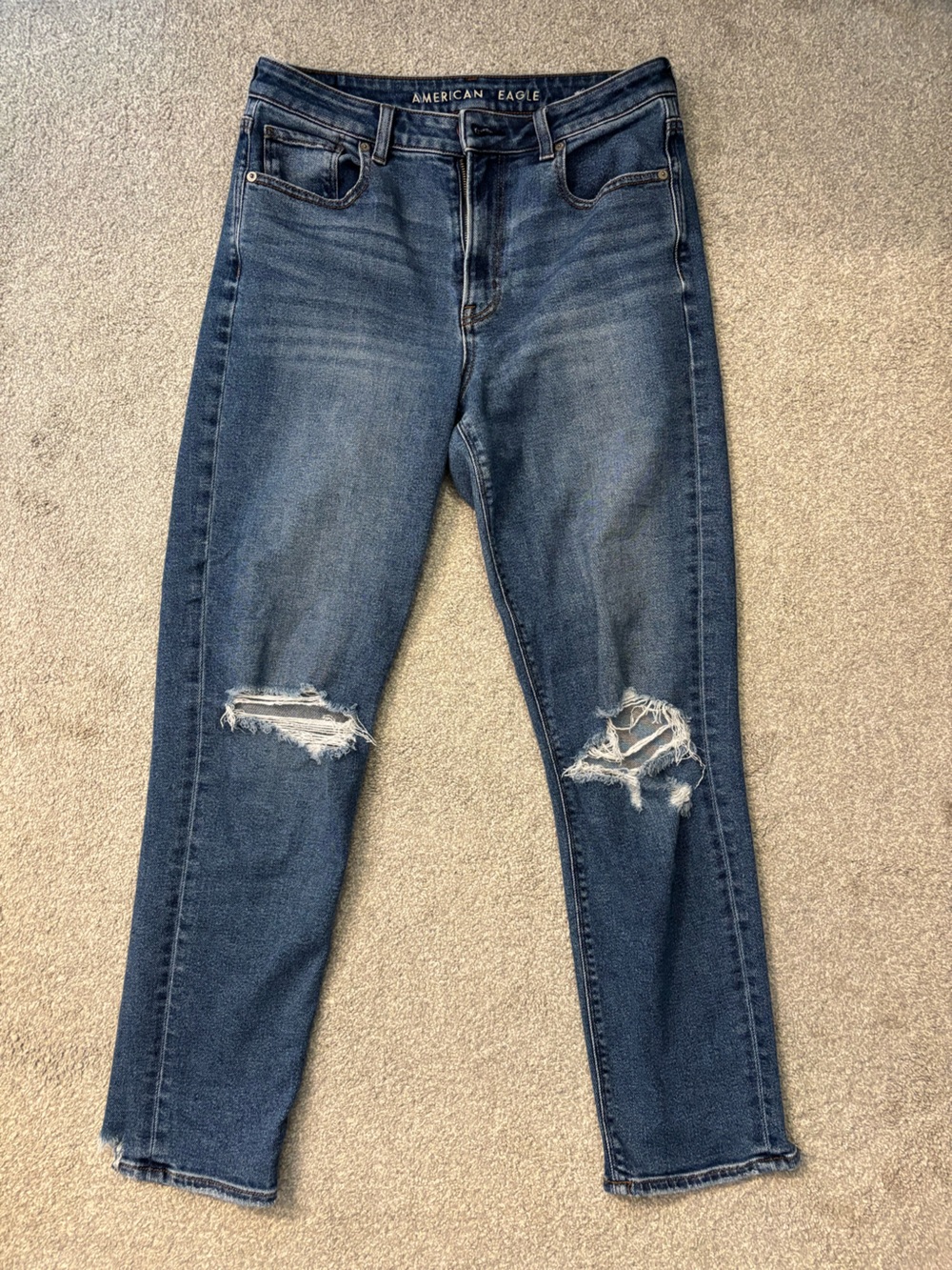 American Eagle Mom Jeans Medium Blue Ripped Skinny Jeans Size 6R